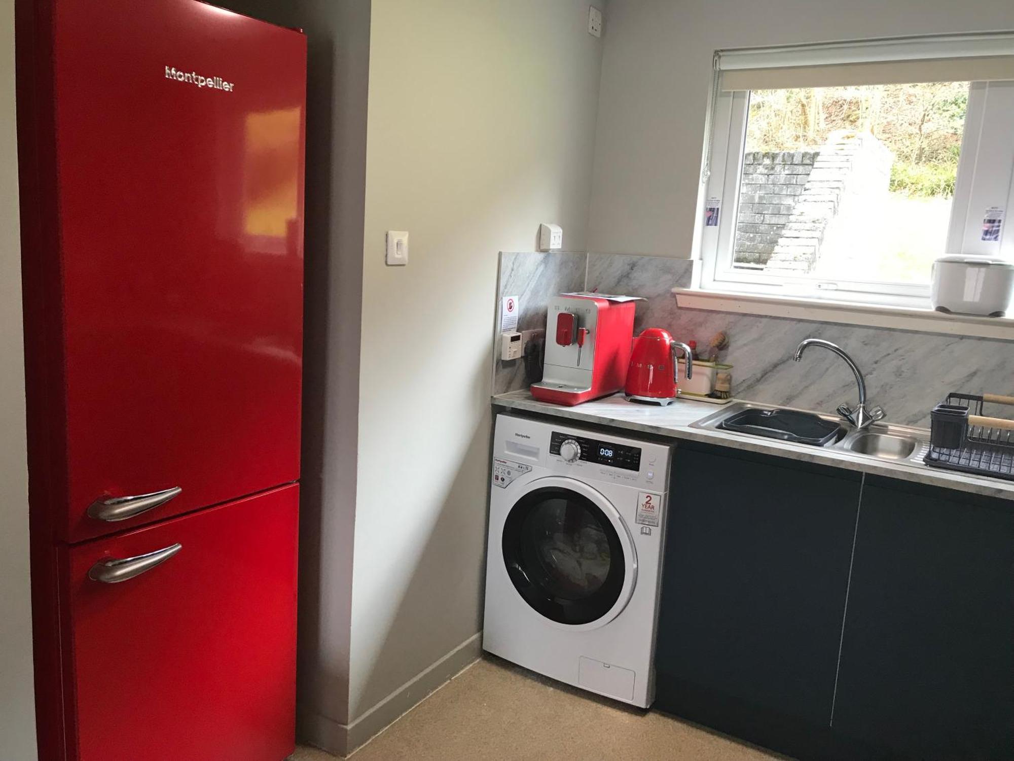 Appin, Beautiful Lochside Apartment With Balcony Fort William Zewnętrze zdjęcie